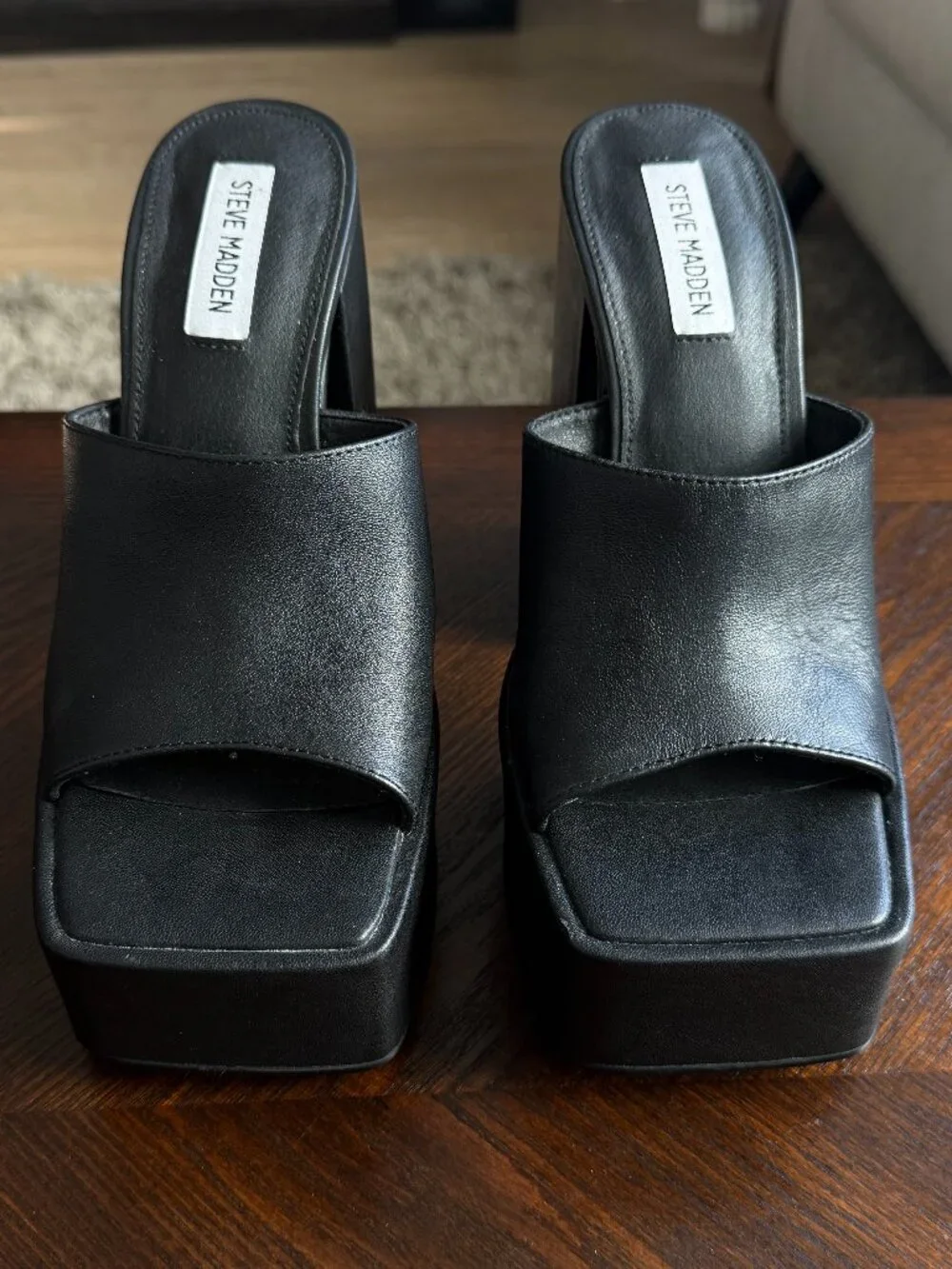 STEVE MADDEN Trixie Black Leather Towering Platform Mules | 9M | NWOT